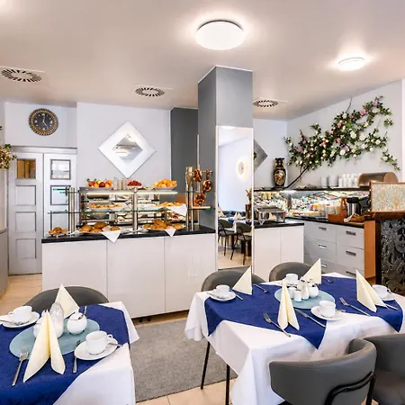 Hotel Rivoli Charme-3