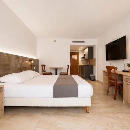 Hôtel Ariane-2