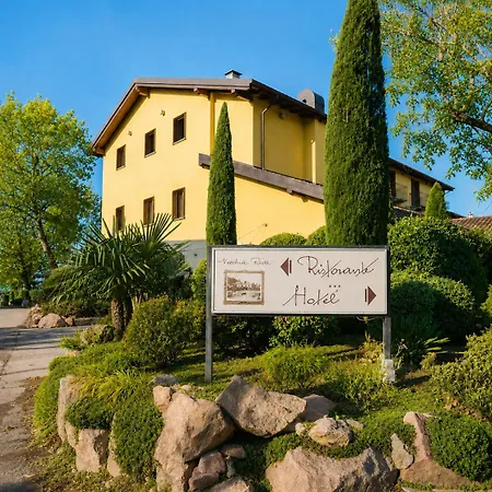 Hotel Ristorante Vecchia Riva-3