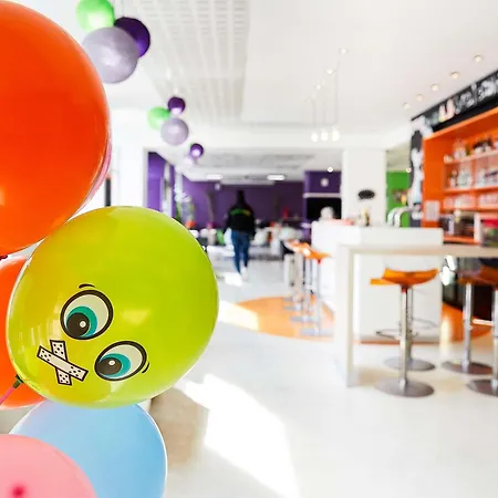 ibis Styles Lille Centre Gare Beffroi-2