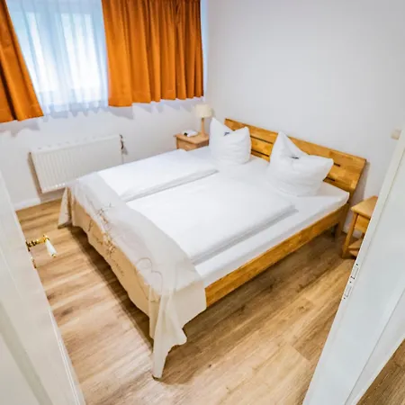 Hotel Waldhalle-3