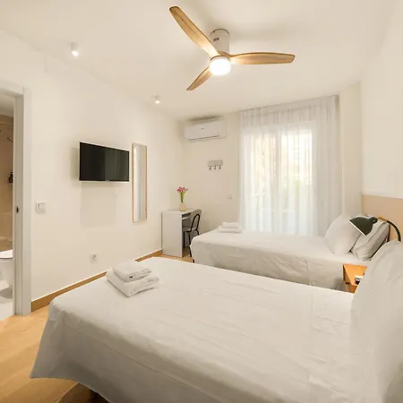 Jomarijo Boutique Rooms-3