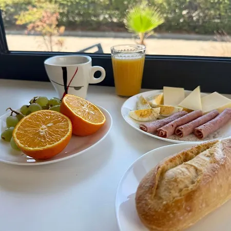 Ibis Budget Marseille Vitrolles-2
