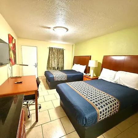Texas Inn Beaumont-2