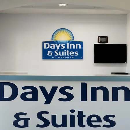 Days Inn & Suites By Wyndham Byram-2