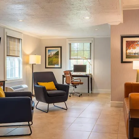 Comfort Inn Rockland - Boston-3