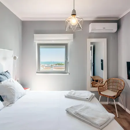 Lagos Uptown Bed & Breakfast-3