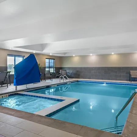Best Western Plus Overland Inn-3