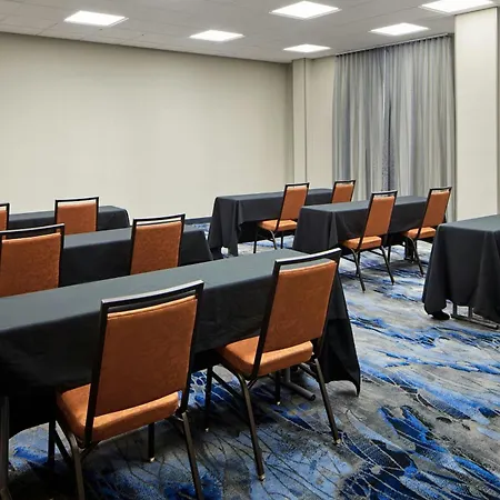 Fairfield By Marriott Frankfort-2