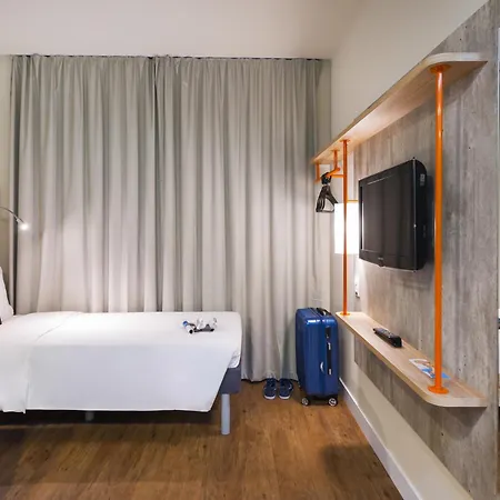 Ibis Budget Navegantes Itajai-2