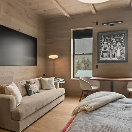 Independence Square 301, Great Hotel Room With Excellent Location & Rooftop Hot Tub-3