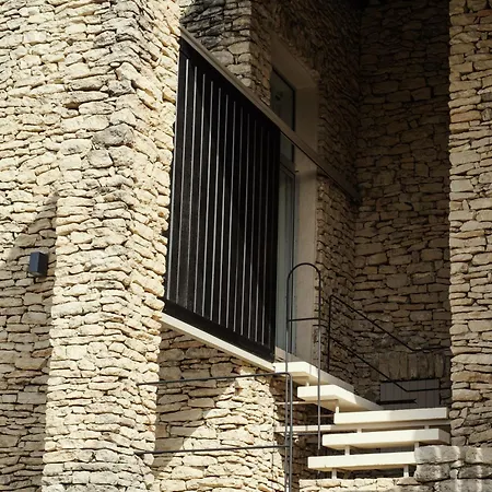 Les Milles Roches-2