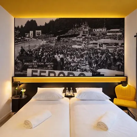 La Reine Hotel & Restaurant-2