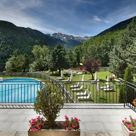 Parador De Vielha Spa & Wellness-3
