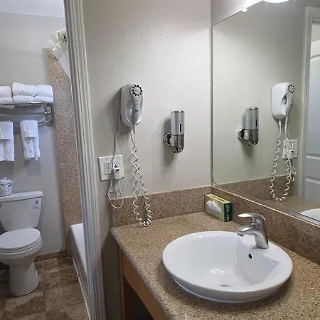 San Luis Inn And Suites-2