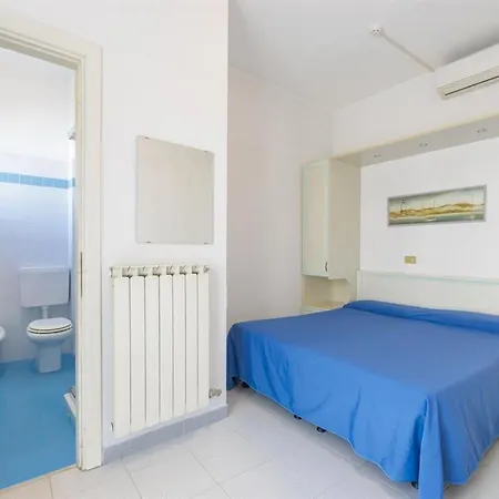 Hotel Residence Mediterraneo-3