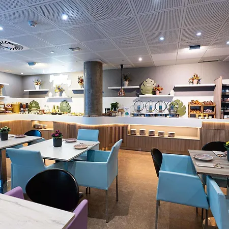 Novotel Suites Malaga Centro-2