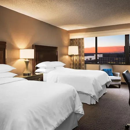 Memphis Riverline Hotel-2