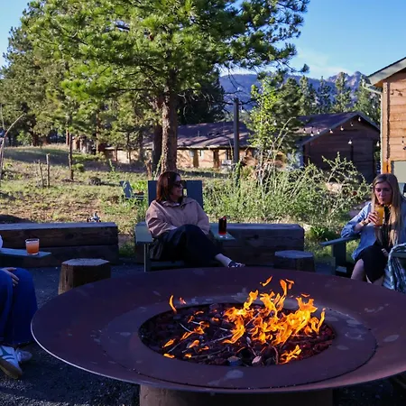 Trailhead Lodge-2