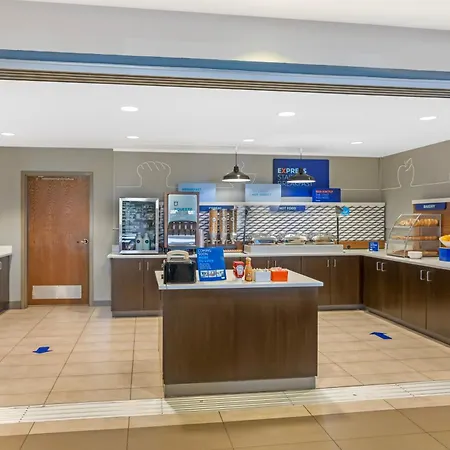 Holiday Inn Express Hotel & Suites Hot Springs By Ihg-2