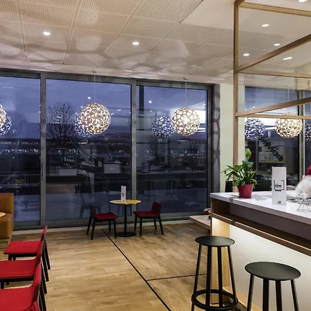ibis Styles Guyancourt Versailles-3