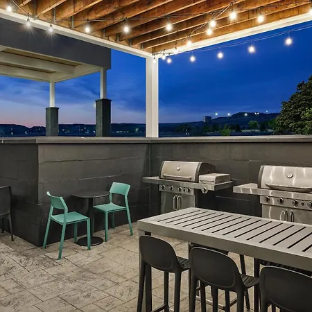Home2 Suites By Hilton Rapid City-2
