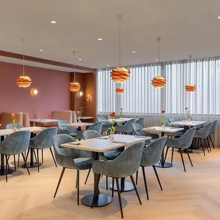 Residence Inn By Marriott Amsterdam Schiphol Airport-3