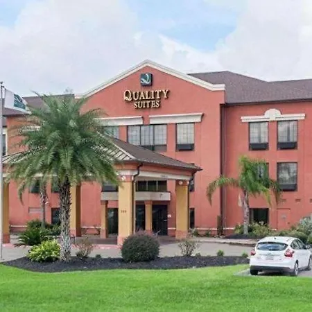 Quality Suites-2