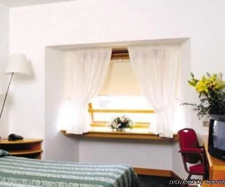 Hotel Elitis-3