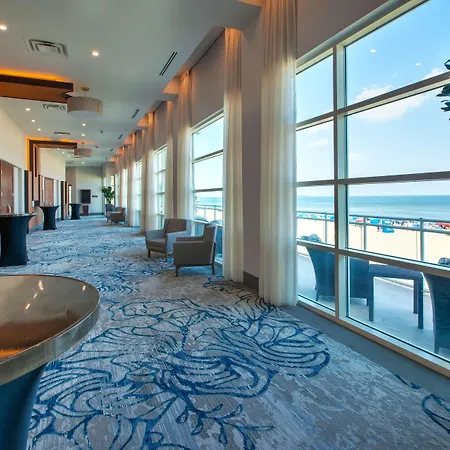 Hilton Garden Inn Virginia Beach Oceanfront-2