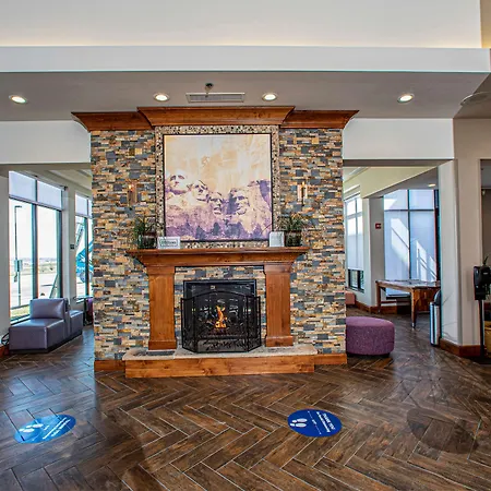 Hilton Garden Inn Rapid City-3