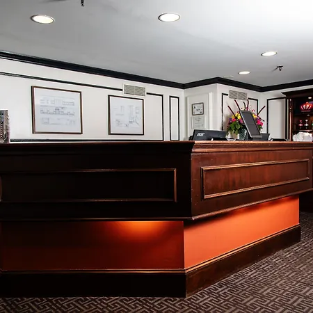 Dunhill Hotel-2