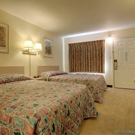Americas Best Value Inn And Suites Carbondale-2