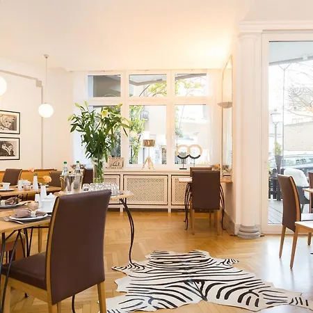 Hotel Am Helmwartsturm-3