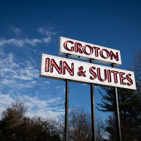 Groton Inn & Suites-2