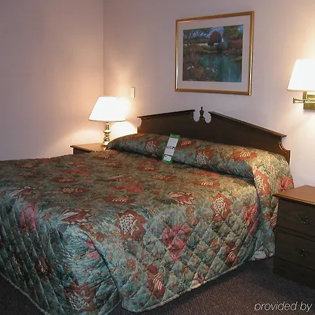 Intown Suites Extended Stay Gulfport-2