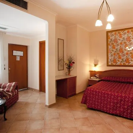 Hermitage Capua Hotel-3