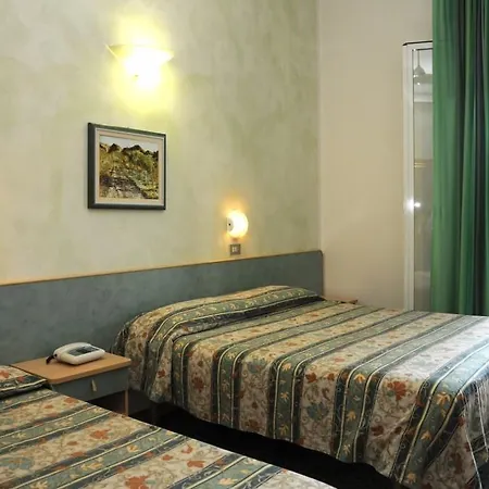 Hotel Flora-2