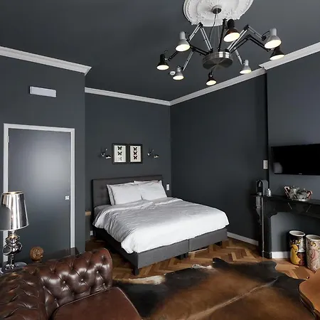 Boutique Hotel Box 5-3