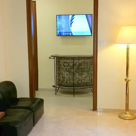 Hostal Capitol Ramblas-2
