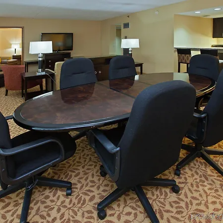 Holiday Inn Evansville Airport-3