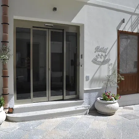 Hotel Biancolilla-2