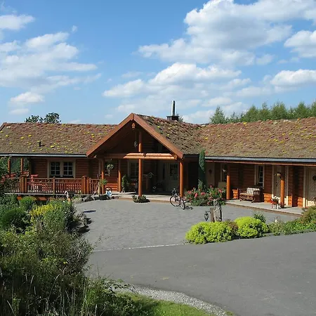 Hotelanlage Country Lodge-2