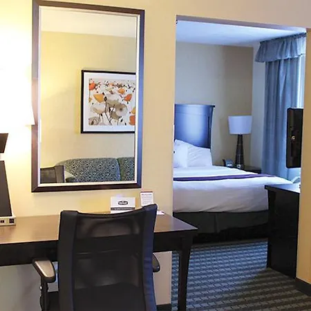 Crystal Inn Hotel & Suites - Logan-3