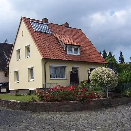 Am Roseneck-2