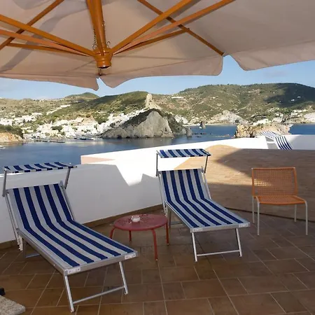 B&B La Terrazza Sul Porto-3