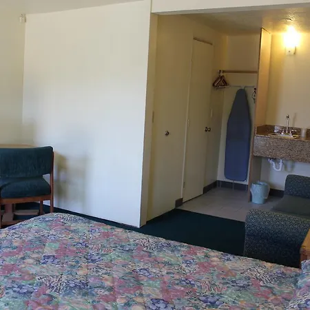 Nite Inn Motel-3