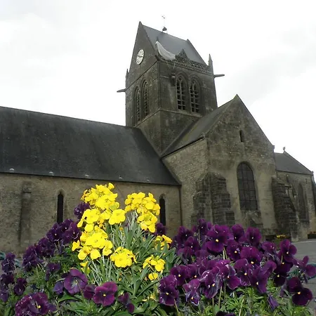 Chambres d'hôtes de l'Eglise-2