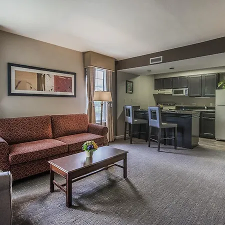 Cloverleaf Suites Columbus - Dublin-3