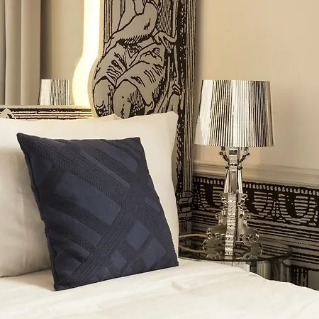 Teatro Boutique Rooms & Suites-2